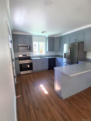11 Cedar, Staatsburg, NY 12580