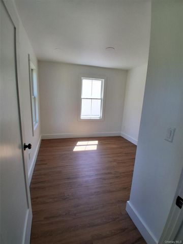 11 Cedar, Staatsburg, NY 12580