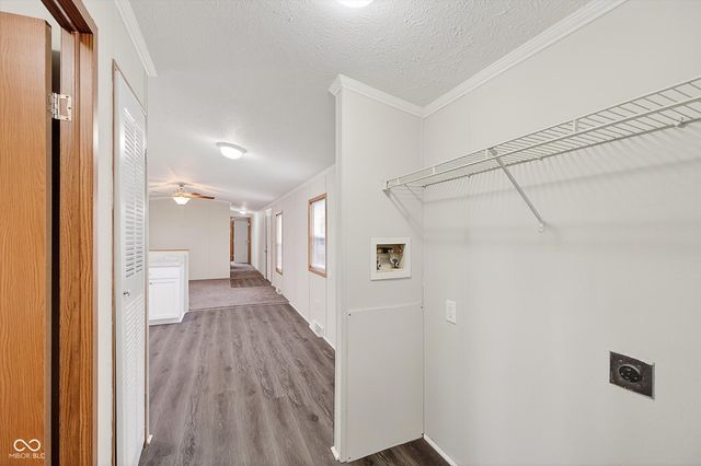 48 Echo Lake W Drive, Mooresville, IN 46158