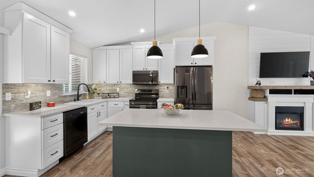 1526 49th Place SW, Everett, WA 98203