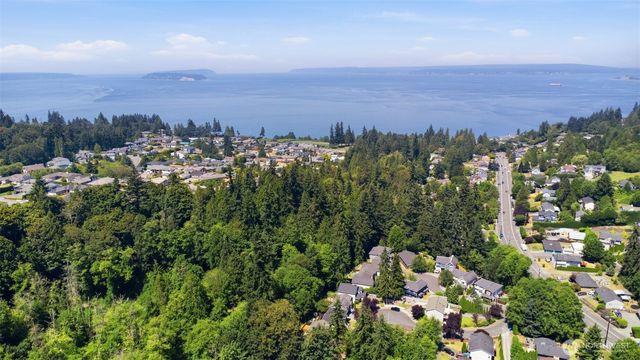 1526 49th Place SW, Everett, WA 98203