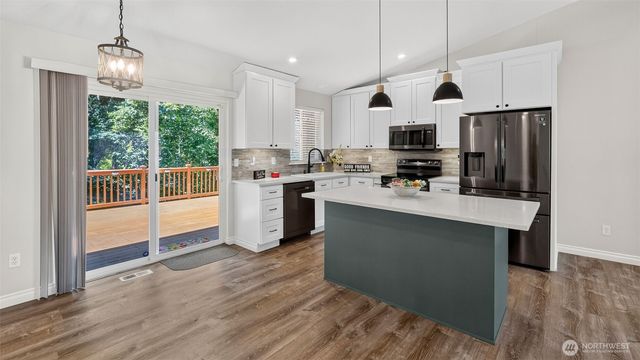 1526 49th Place SW, Everett, WA 98203