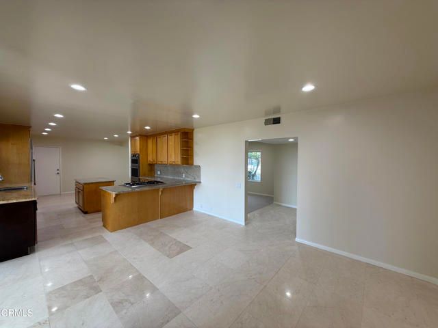 2716 Ridgepine Drive, La Crescenta, CA 91214