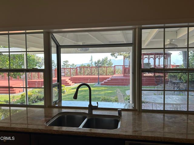 2716 Ridgepine Drive, La Crescenta, CA 91214