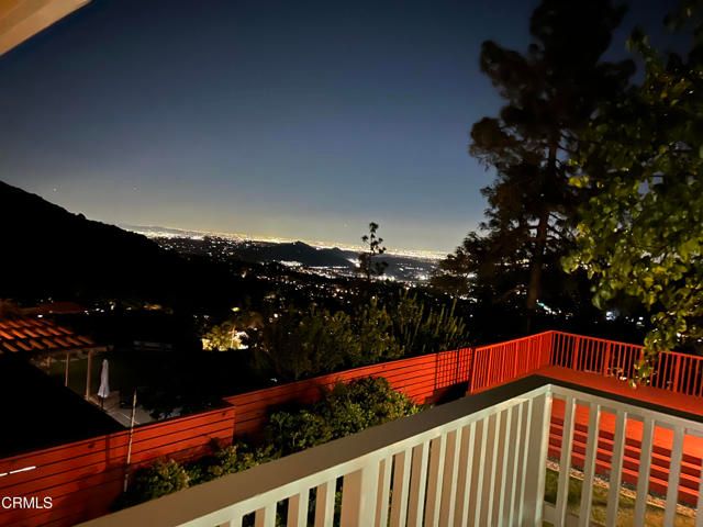 2716 Ridgepine Drive, La Crescenta, CA 91214