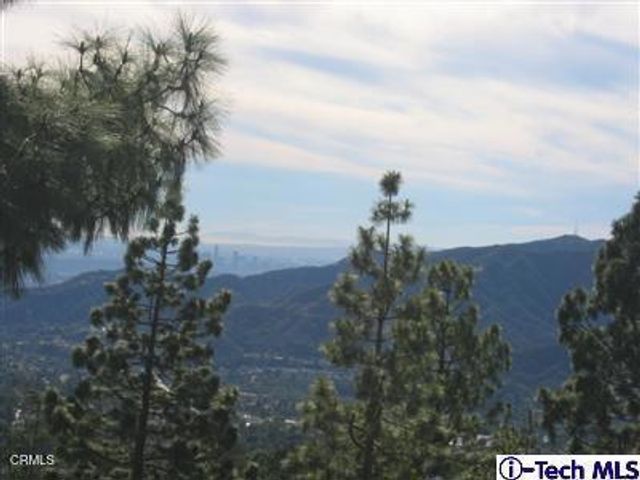 2716 Ridgepine Drive, La Crescenta, CA 91214