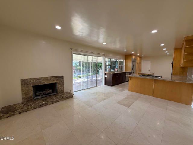 2716 Ridgepine Drive, La Crescenta, CA 91214