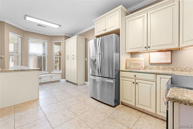 11648 Knollwood Road, Northport, AL 35475