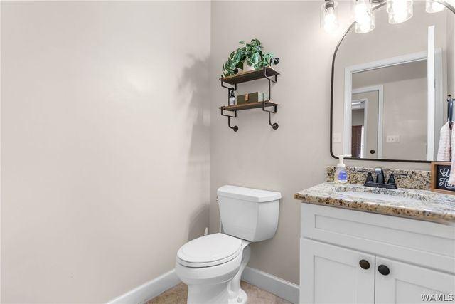 11648 Knollwood Road, Northport, AL 35475