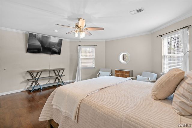 11648 Knollwood Road, Northport, AL 35475