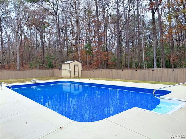 11648 Knollwood Road, Northport, AL 35475