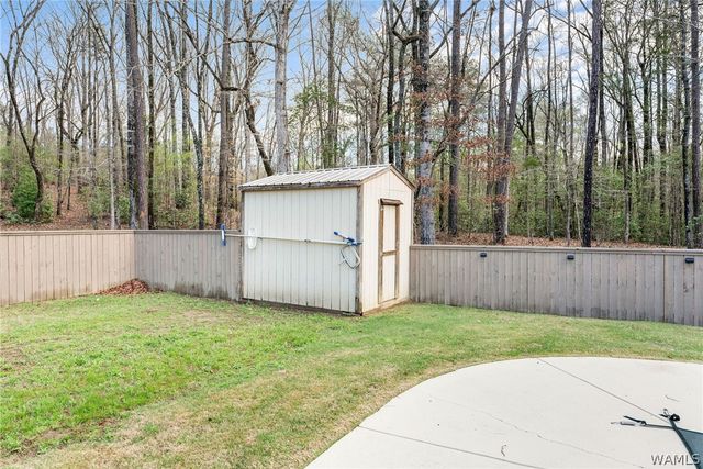 11648 Knollwood Road, Northport, AL 35475