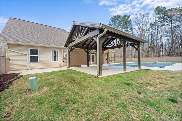 11648 Knollwood Road, Northport, AL 35475