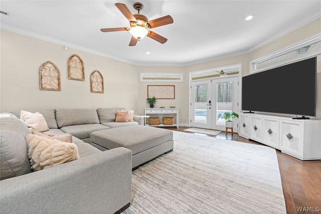 11648 Knollwood Road, Northport, AL 35475