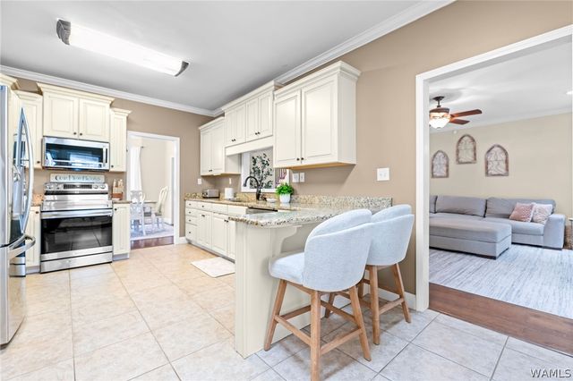 11648 Knollwood Road, Northport, AL 35475