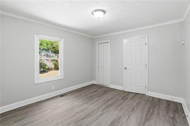215 Moreland Way, Atlanta, GA 30354