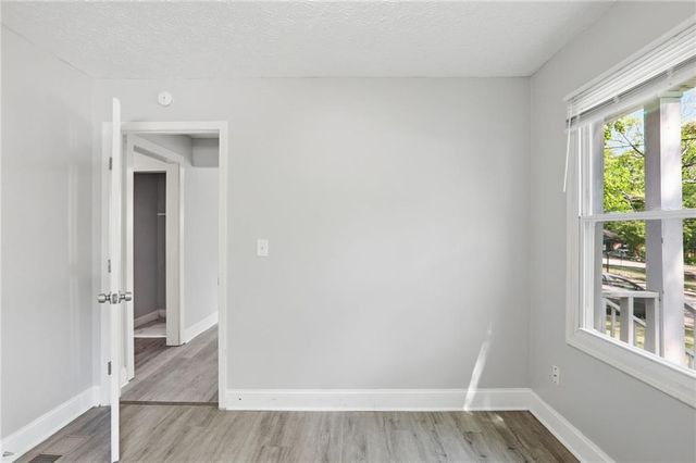 215 Moreland Way, Atlanta, GA 30354