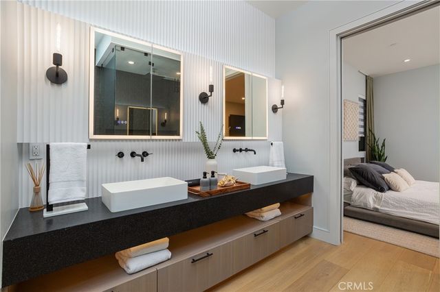 1756 Voorhees Avenue, Manhattan Beach, CA 90266