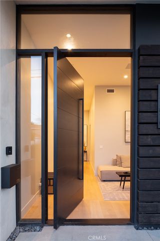 1756 Voorhees Avenue, Manhattan Beach, CA 90266