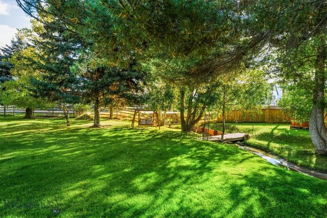 2500 Cottontail Road, Gallatin Gateway, MT 59730