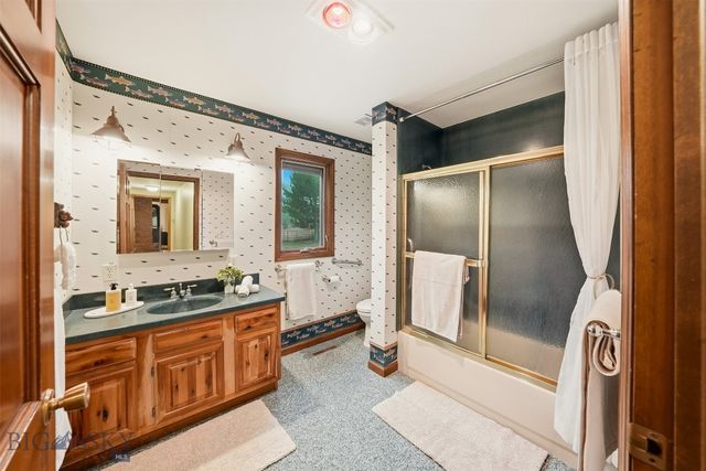 2500 Cottontail Road, Gallatin Gateway, MT 59730