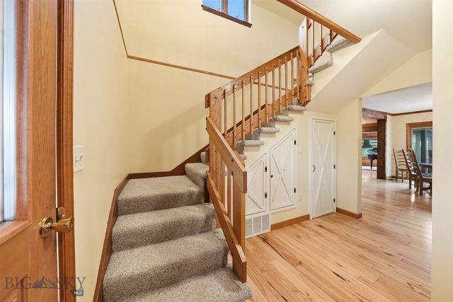 2500 Cottontail Road, Gallatin Gateway, MT 59730