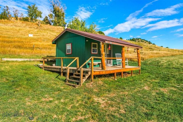 2500 Cottontail Road, Gallatin Gateway, MT 59730