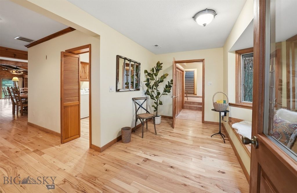 2500 Cottontail Road, Gallatin Gateway, MT 59730 photo 13