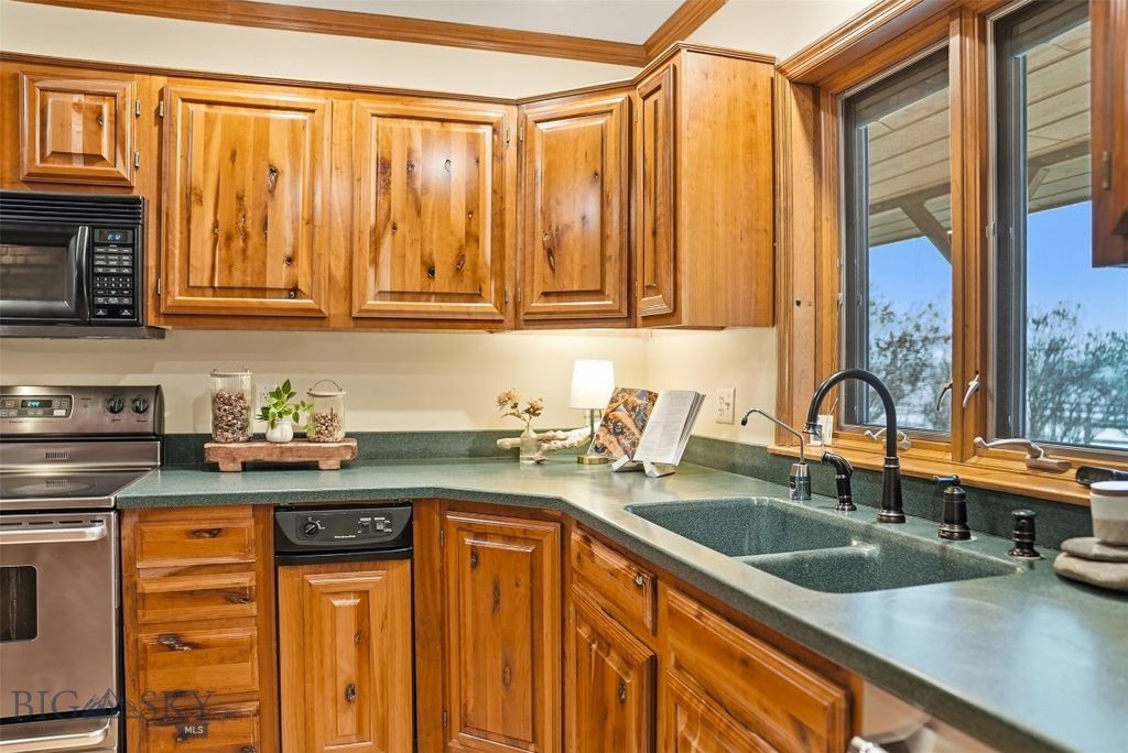 2500 Cottontail Road, Gallatin Gateway, MT 59730 photo 18