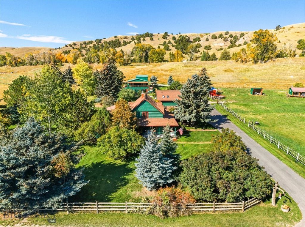 2500 Cottontail Road, Gallatin Gateway, MT 59730 photo 2