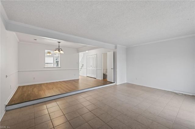 4738 Greenlaw DR, Virginia Beach, VA 23464