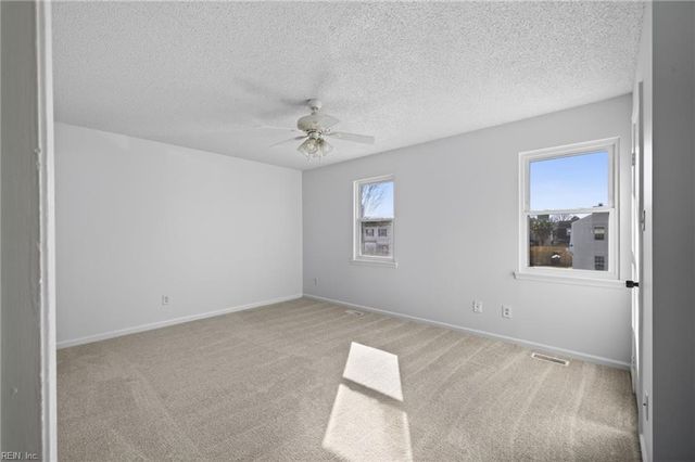 4738 Greenlaw DR, Virginia Beach, VA 23464