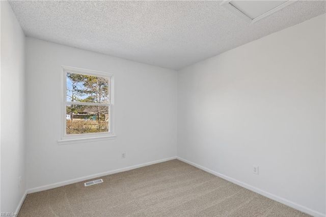 4738 Greenlaw DR, Virginia Beach, VA 23464