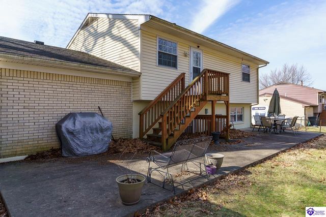 432 Berkley Court, Radcliff, KY 40160