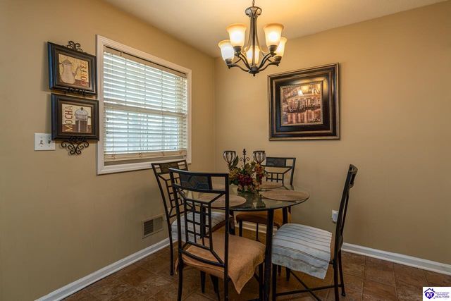 432 Berkley Court, Radcliff, KY 40160