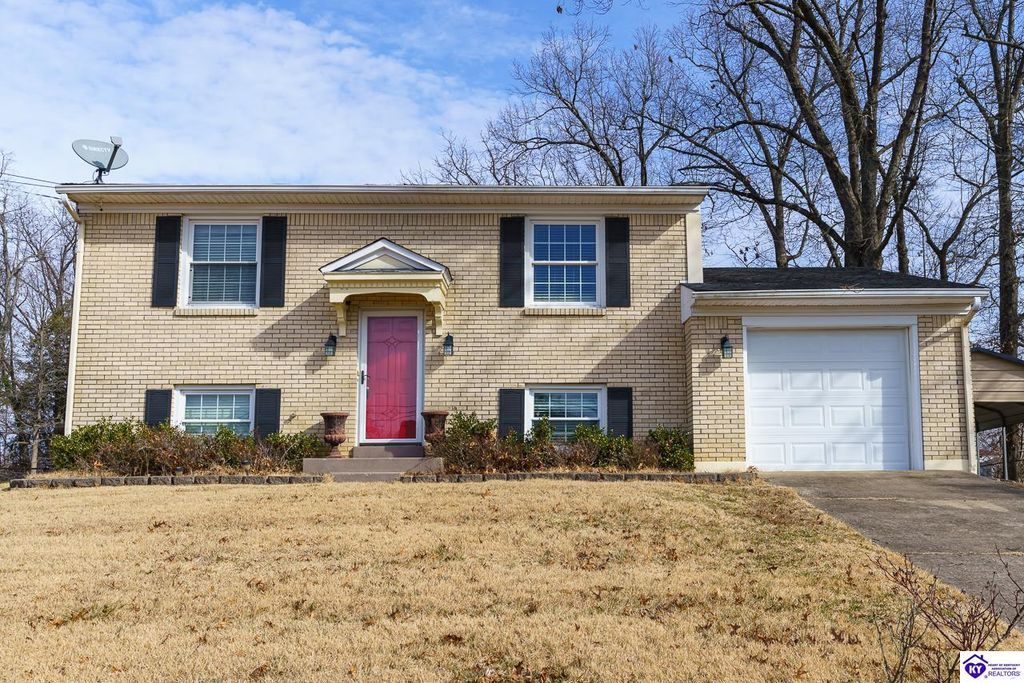 432 Berkley Court, Radcliff, KY 40160