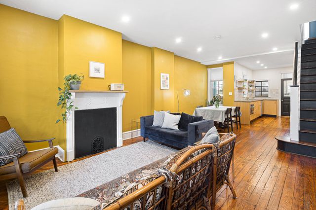 5221 HAZEL AVE, Philadelphia, PA 19143
