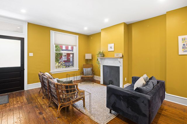 5221 HAZEL AVE, Philadelphia, PA 19143