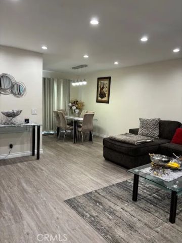 14551 Tupper 29, Panorama City, CA 91402
