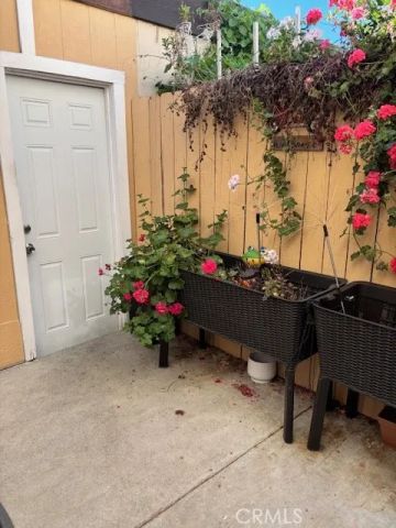 14551 Tupper 29, Panorama City, CA 91402