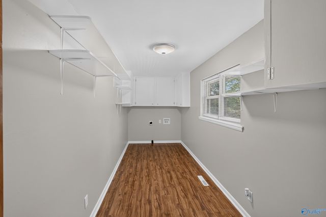 8506 Louis Drive SE, Huntsville, AL 35802