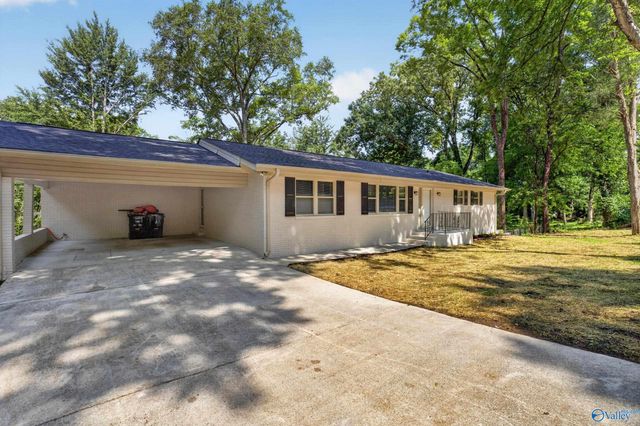8506 Louis Drive SE, Huntsville, AL 35802