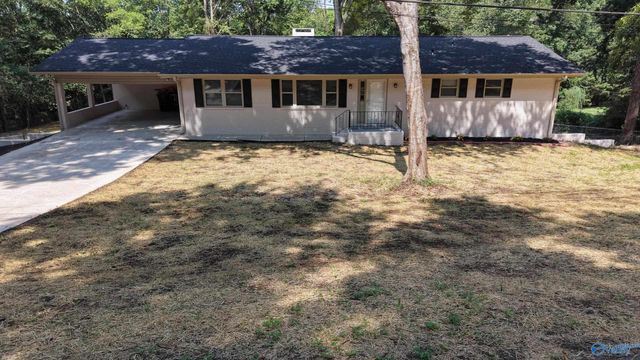 8506 Louis Drive SE, Huntsville, AL 35802