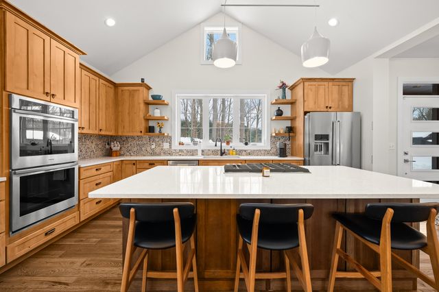 70037 Winding Pines Parkway, Milton Twp, MI 49120