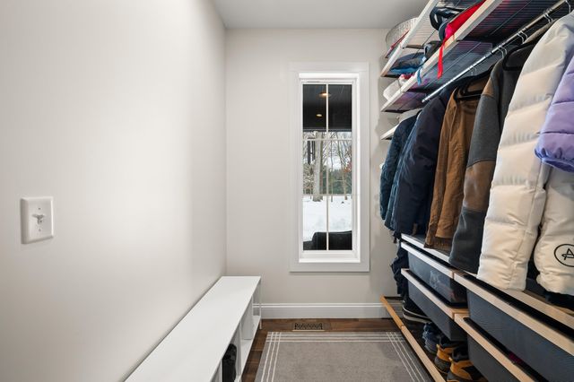 70037 Winding Pines Parkway, Milton Twp, MI 49120