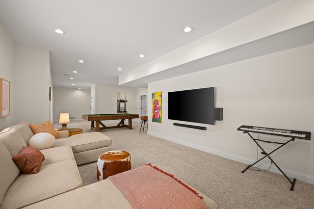 70037 Winding Pines Parkway, Milton Twp, MI 49120