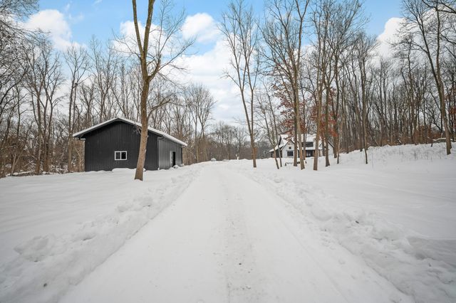 70037 Winding Pines Parkway, Milton Twp, MI 49120