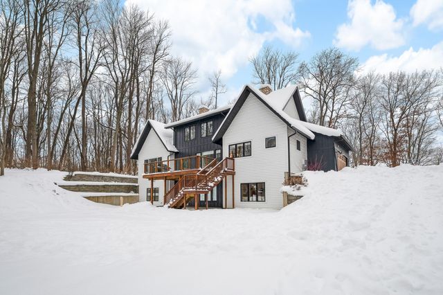 70037 Winding Pines Parkway, Milton Twp, MI 49120