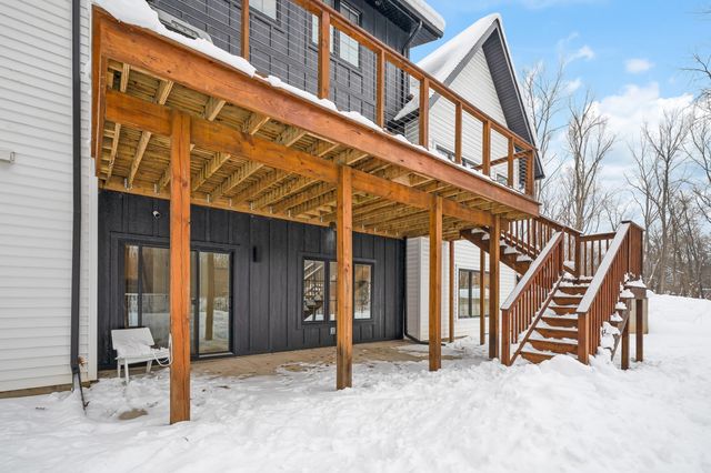 70037 Winding Pines Parkway, Milton Twp, MI 49120