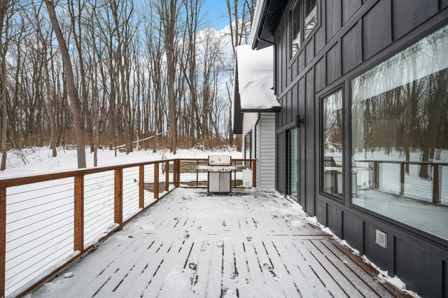 70037 Winding Pines Parkway, Milton Twp, MI 49120